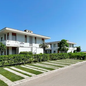 https://villaggio-diana.hotelinveneto.com